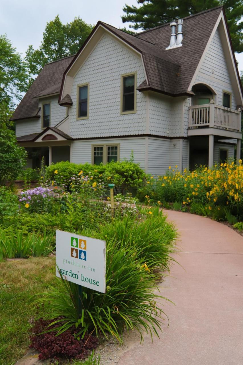 Pinehurst Inn Bed&Breakfast Bayfield Exterior foto