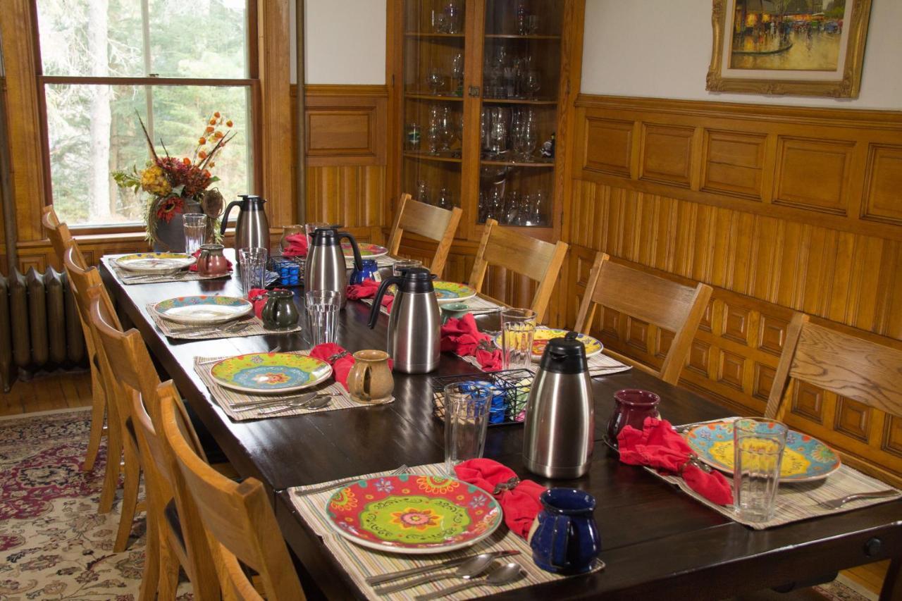 Pinehurst Inn Bed&Breakfast Bayfield Exterior foto